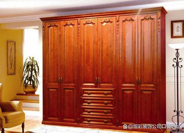 实木家装新趋势 实木整体衣橱与卧室装修效果图赏析