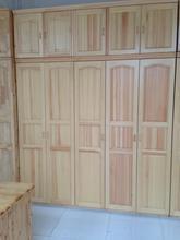 松木四门顶柜 自然本真，承载家居空间的智慧之选