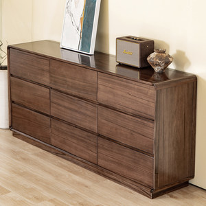 全实木红胡桃木的魅力 59组实木衣柜图片合集赏析